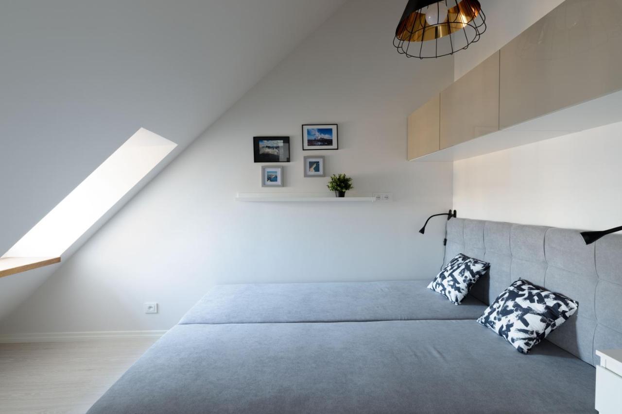 Bright Attic Flat In The Centre Appartement Riga Buitenkant foto